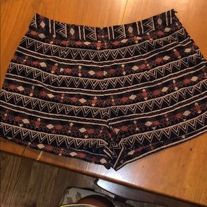 Polyester pattern dress shorts